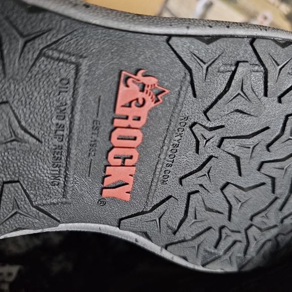 ROCKY Men's Rocky Industrial Athletix Lo-Top Composite Toe Work Shoe - Picture 12 of 13